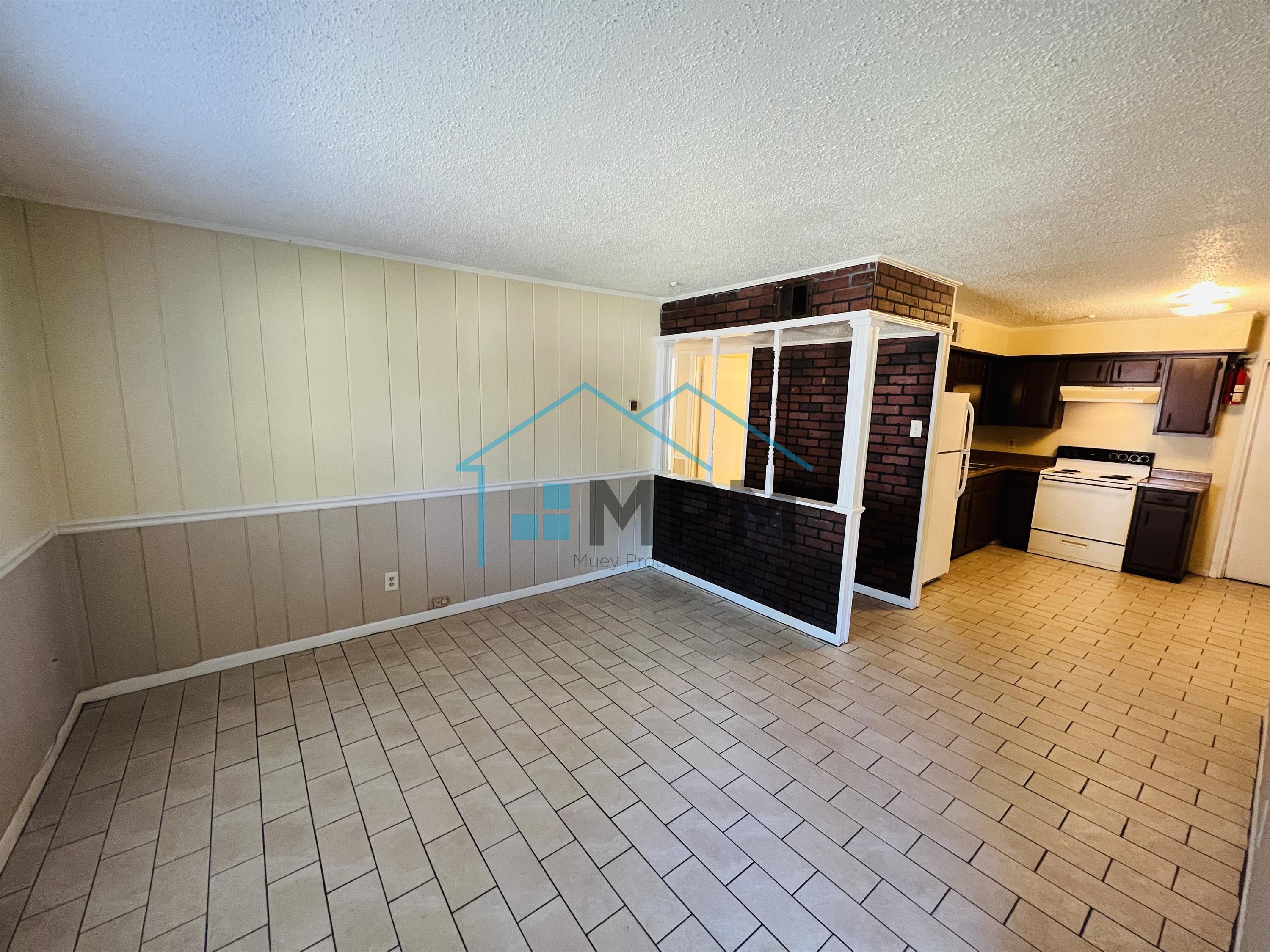 3351 Hwy 594 - 2