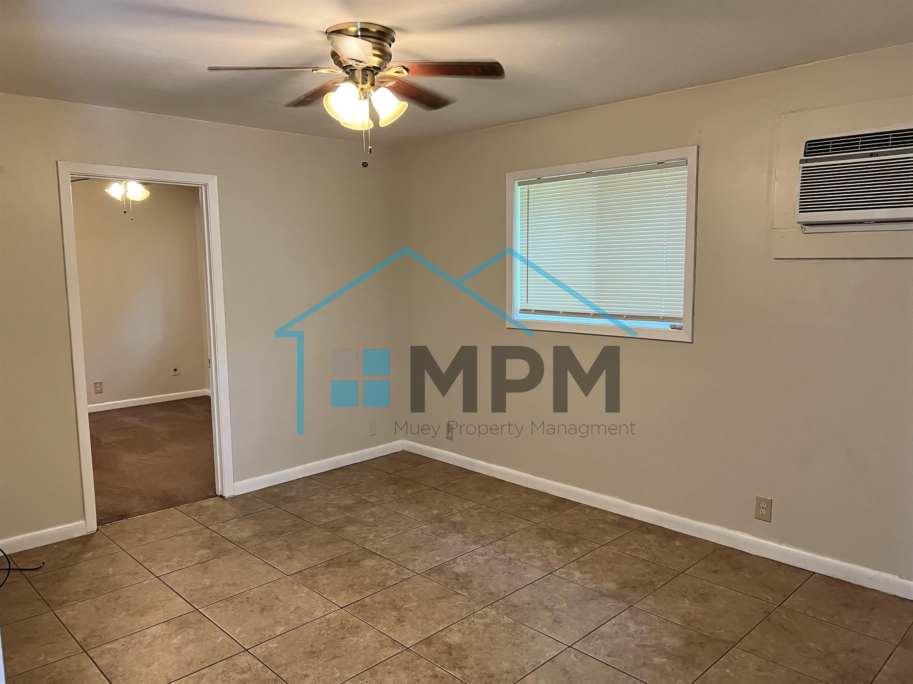 202 Clay Street - 12